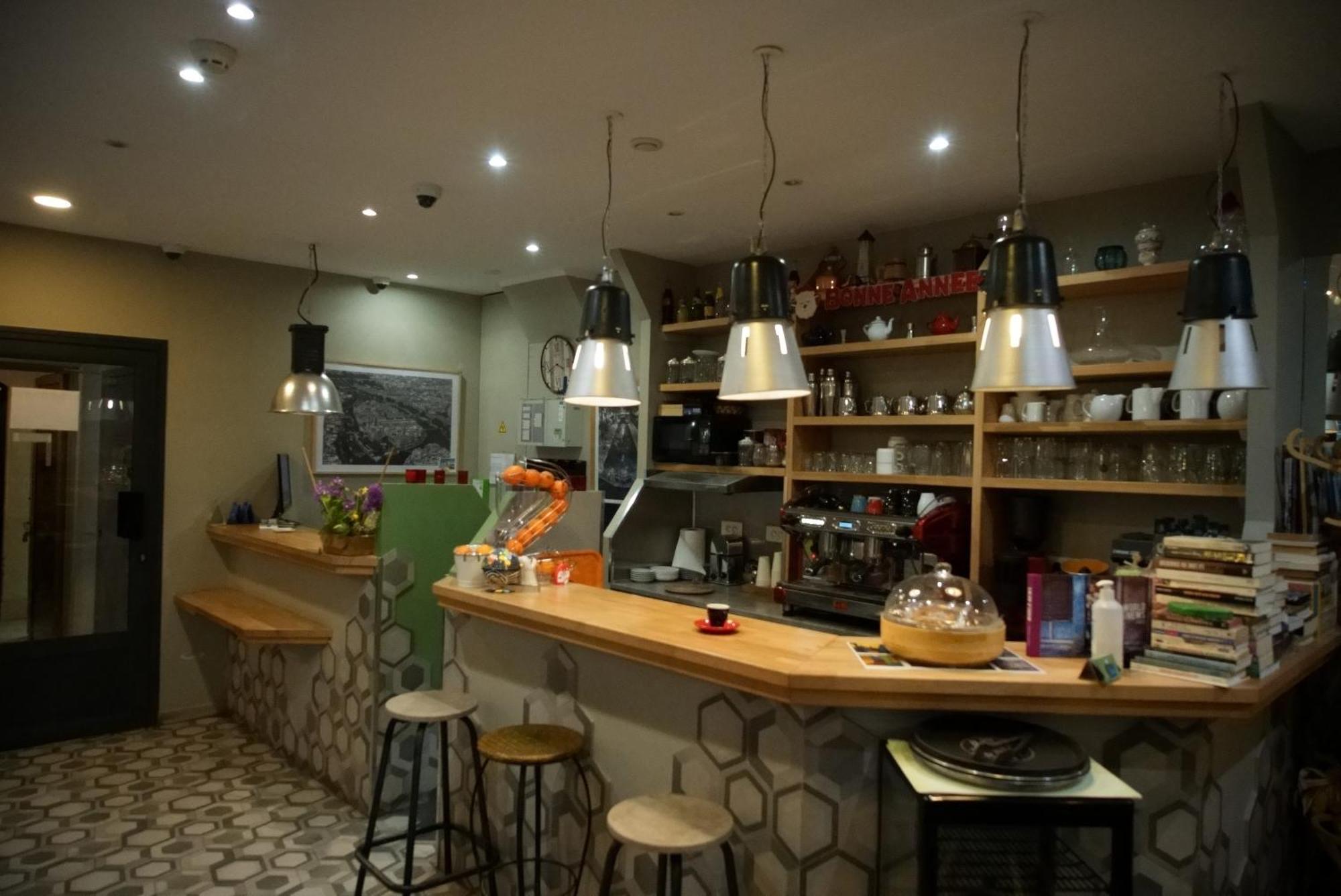 Hotel Du Marche Париж Екстериор снимка